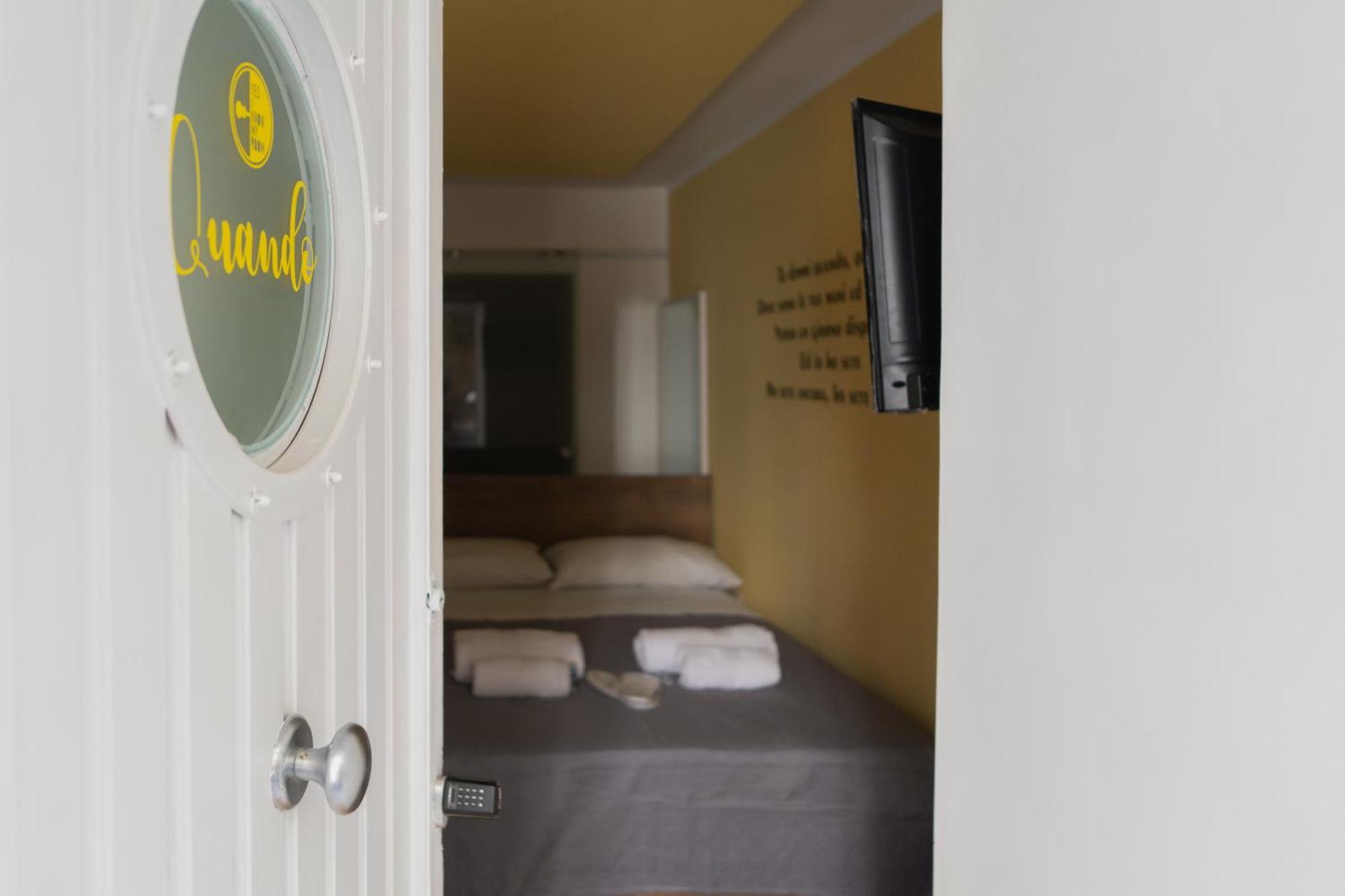 Yes I Know My Room - Mini Room Martiri Nápoles Exterior foto